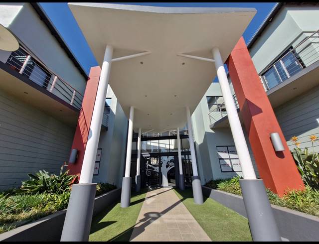 133M² OFFICE TO LET IN BARTLETT